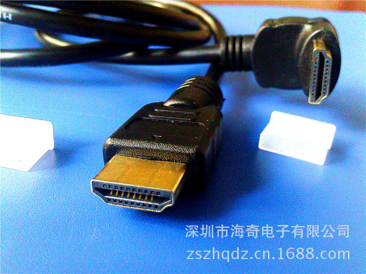深圳海奇電子原裝HDMI線評(píng)測(cè) 90度轉(zhuǎn)角設(shè)計(jì)解決布線難題